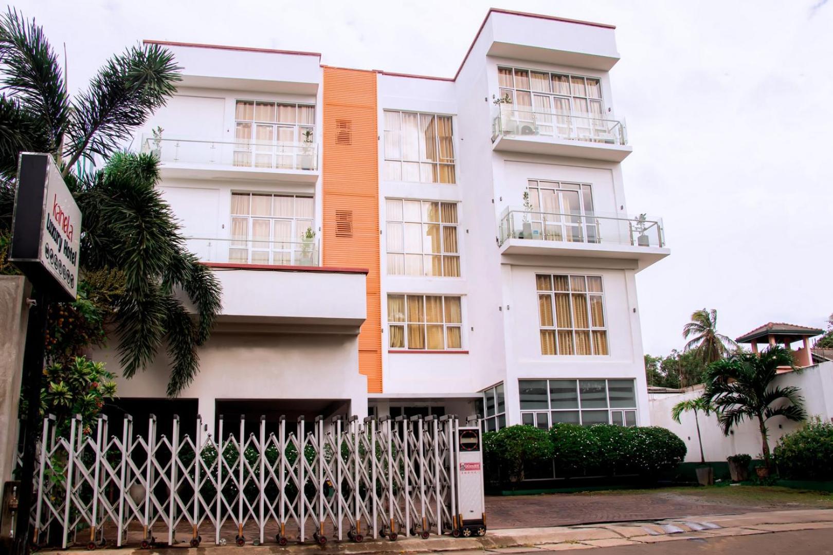 Kanola Luxury Hotel Anuradhapura Buitenkant foto