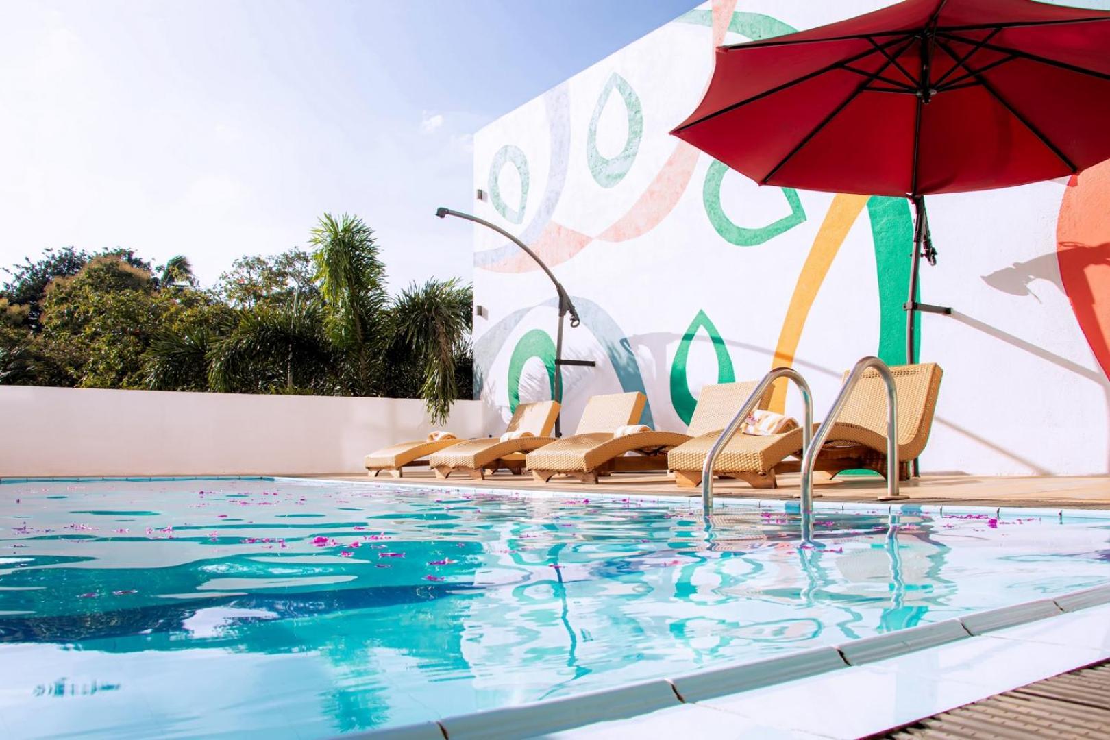 Kanola Luxury Hotel Anuradhapura Buitenkant foto