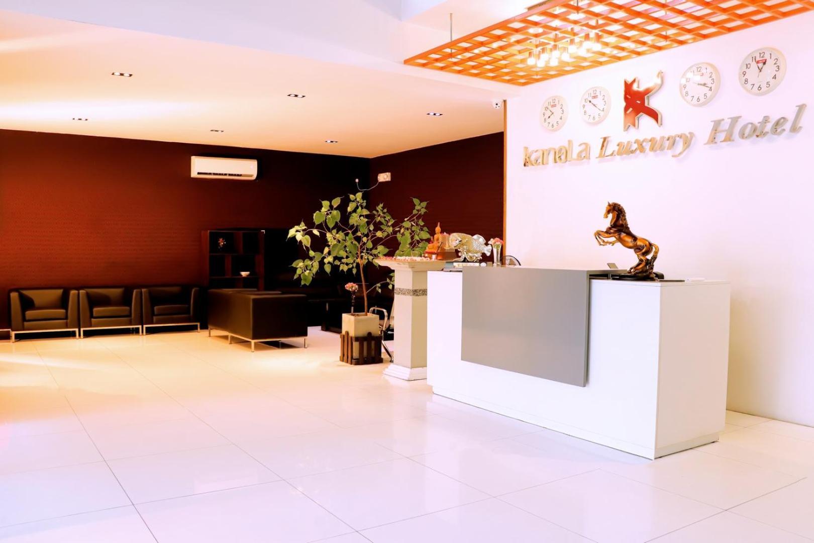 Kanola Luxury Hotel Anuradhapura Buitenkant foto