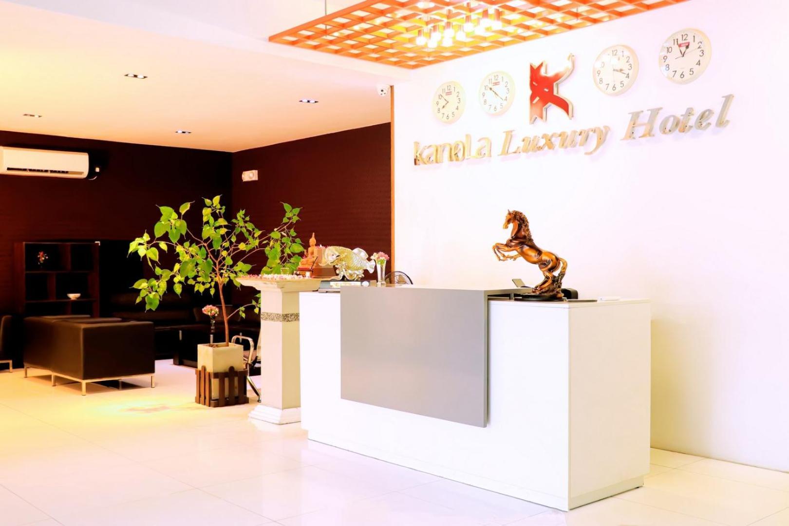 Kanola Luxury Hotel Anuradhapura Buitenkant foto