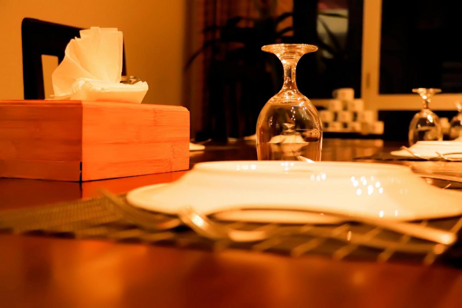 Kanola Luxury Hotel Anuradhapura Buitenkant foto