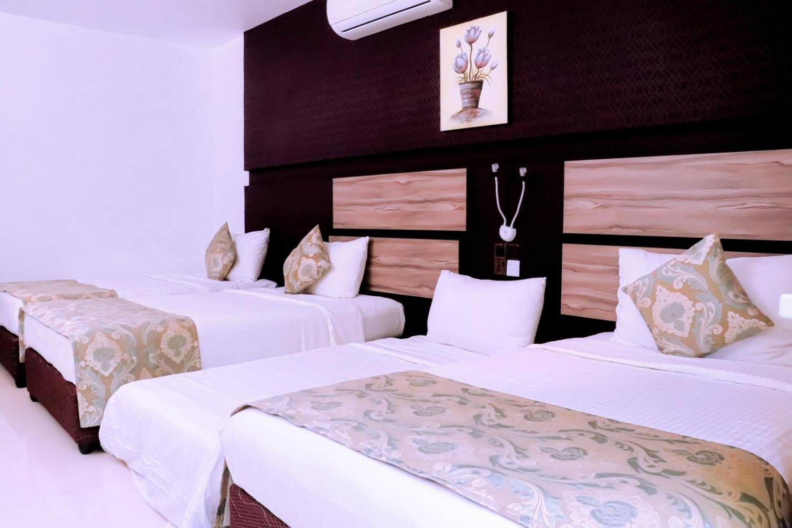 Kanola Luxury Hotel Anuradhapura Buitenkant foto